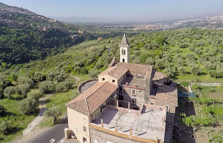 vista panoramica della chiesa