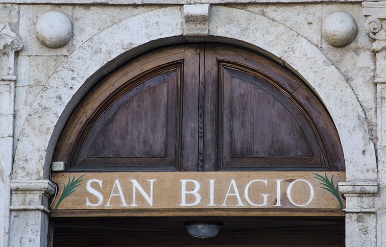 portale della chiesa di san biagio