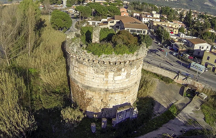 veduta aerea della tomba