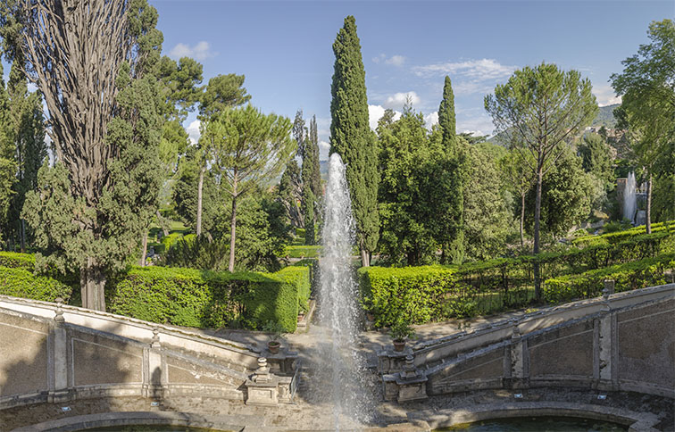 vista dalla fontana